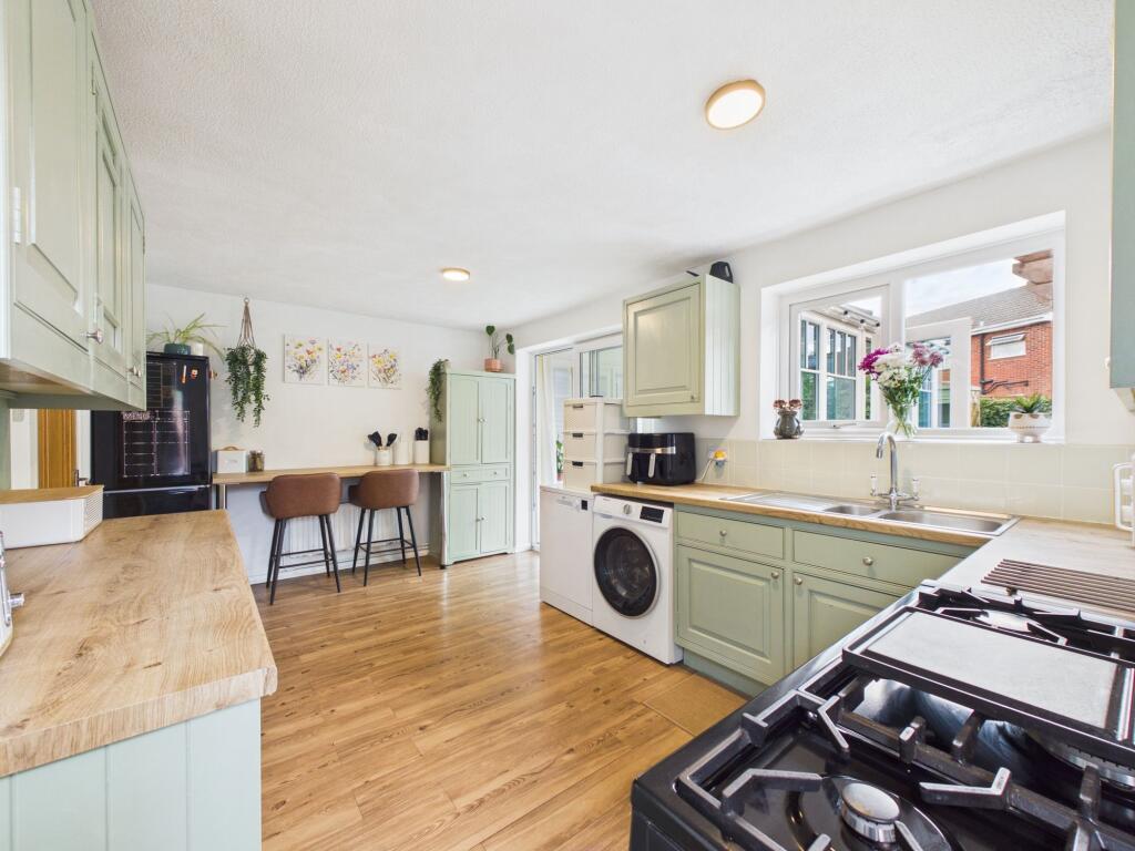 House in Pershore, Drakes Broughton and Wadborough - View 5