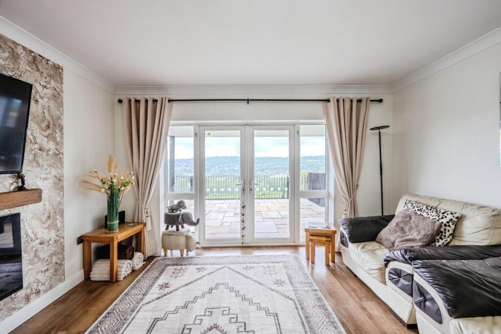 House in Hengoed, Gelligaer - View 4