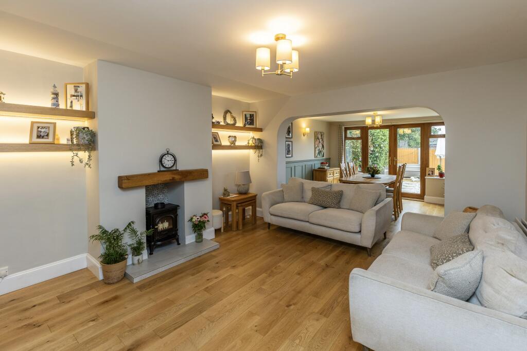 Bryn Gryffydd, Wrexham, LL12 photo 2