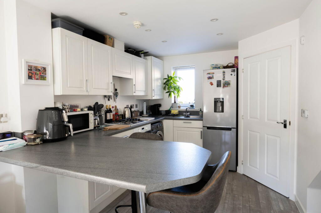 Additional image 4 of Clover Close, Frome, BA11 5FA