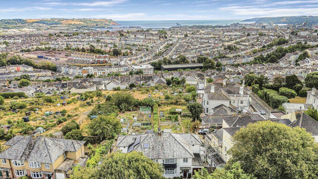 House in Plymouth - View 2