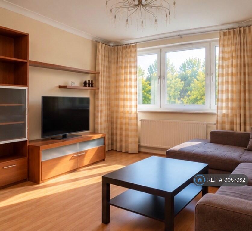 Apartment in London - View 3