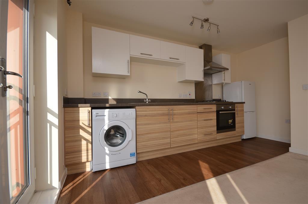 Apartment in Kettering, North Northamptonshire - View 6