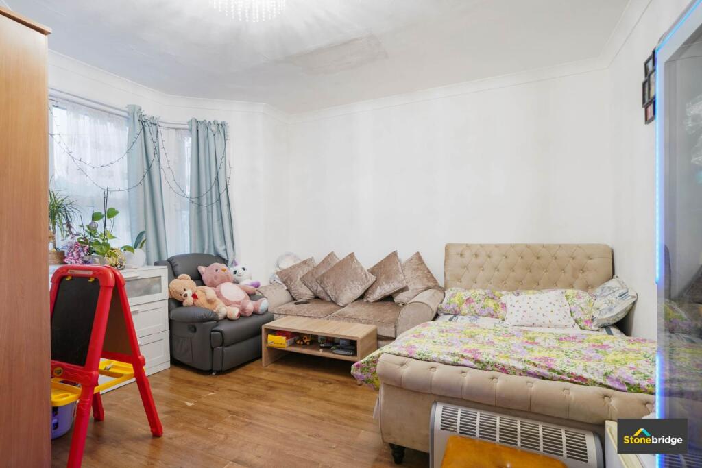 House in London - View 4