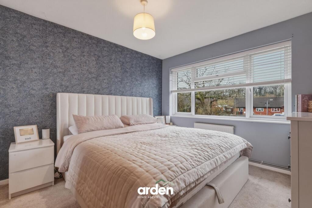House in Redditch, Dagtail End, Crabbs Cross - More