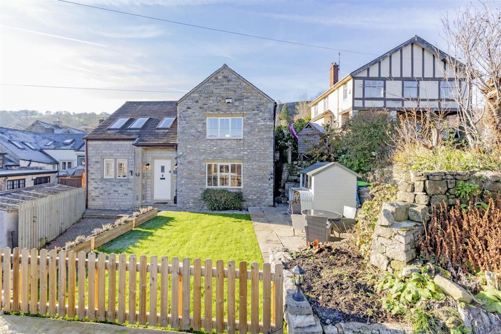 Cross Lane, Calver, Hope Valley image 4