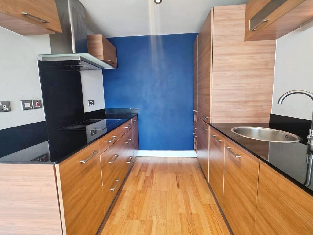 MacKenzie House, Leeds Dock - View 3