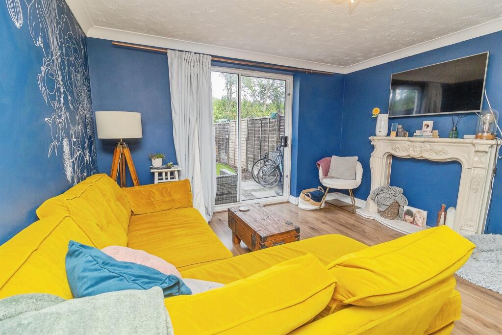 House in Milton Keynes - View 3