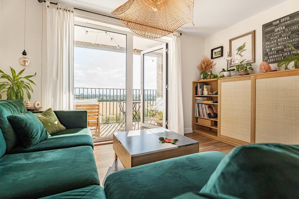 Apartment in Cambridge - View 5