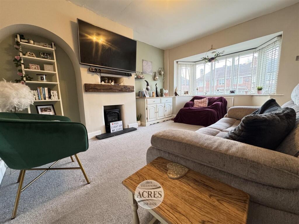 House in Birmingham, Perry Beeches - View 4
