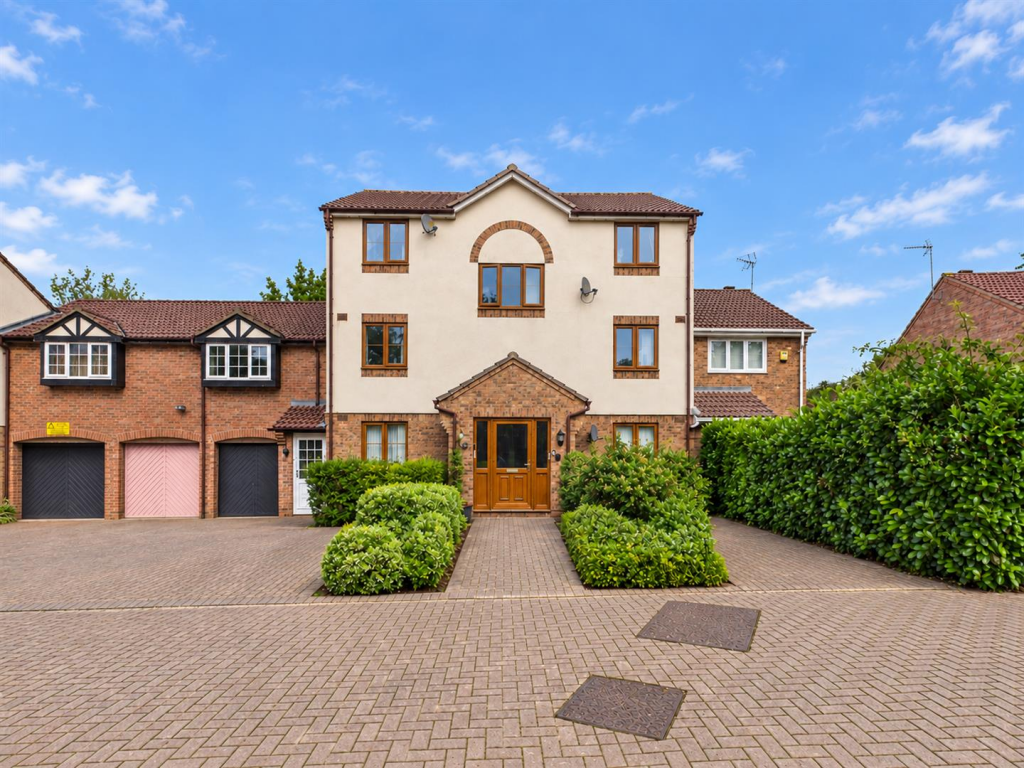 Main image of property: Buscombe Gardens, Hucclecote, Gloucester