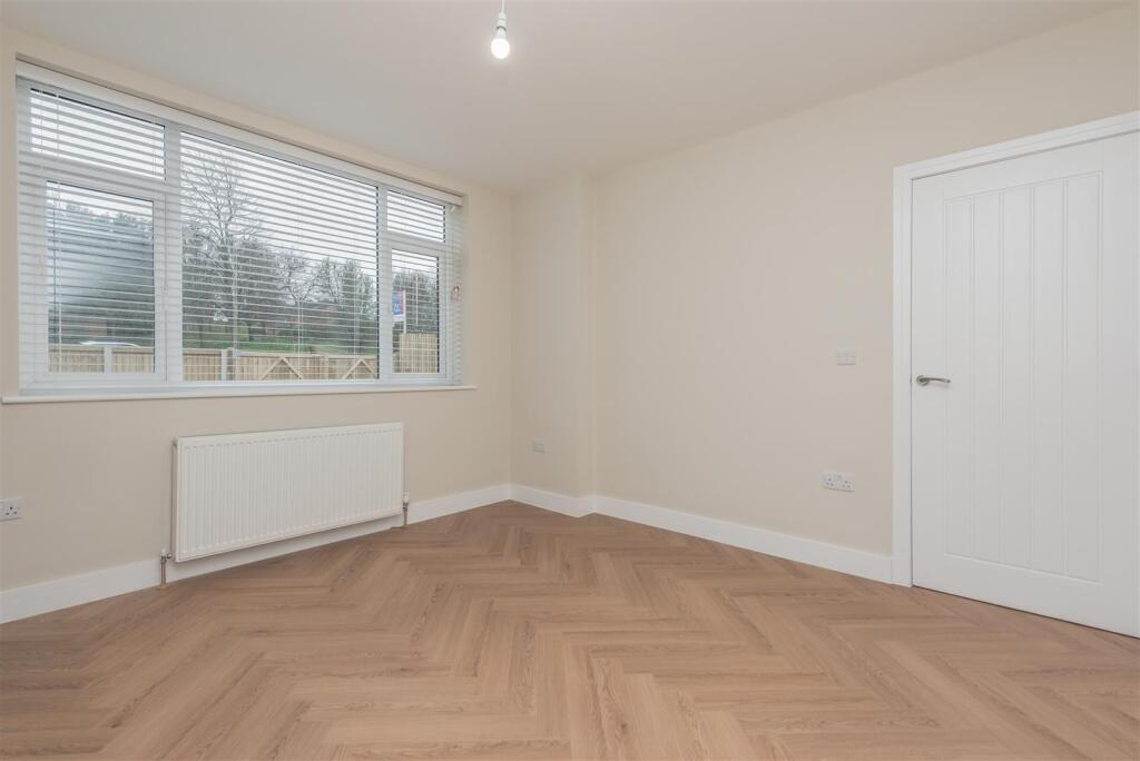 Crossgates Road, Crossgates, Leeds photo 2