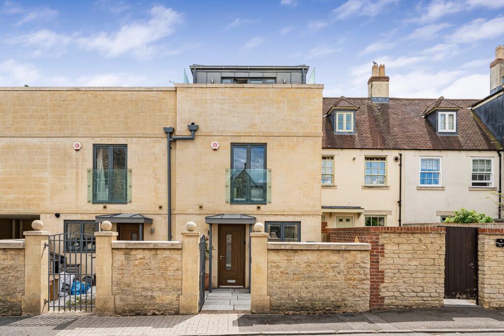 Main image of property: Arkenside Mews, Cirencester, Gloucestershire, GL7
