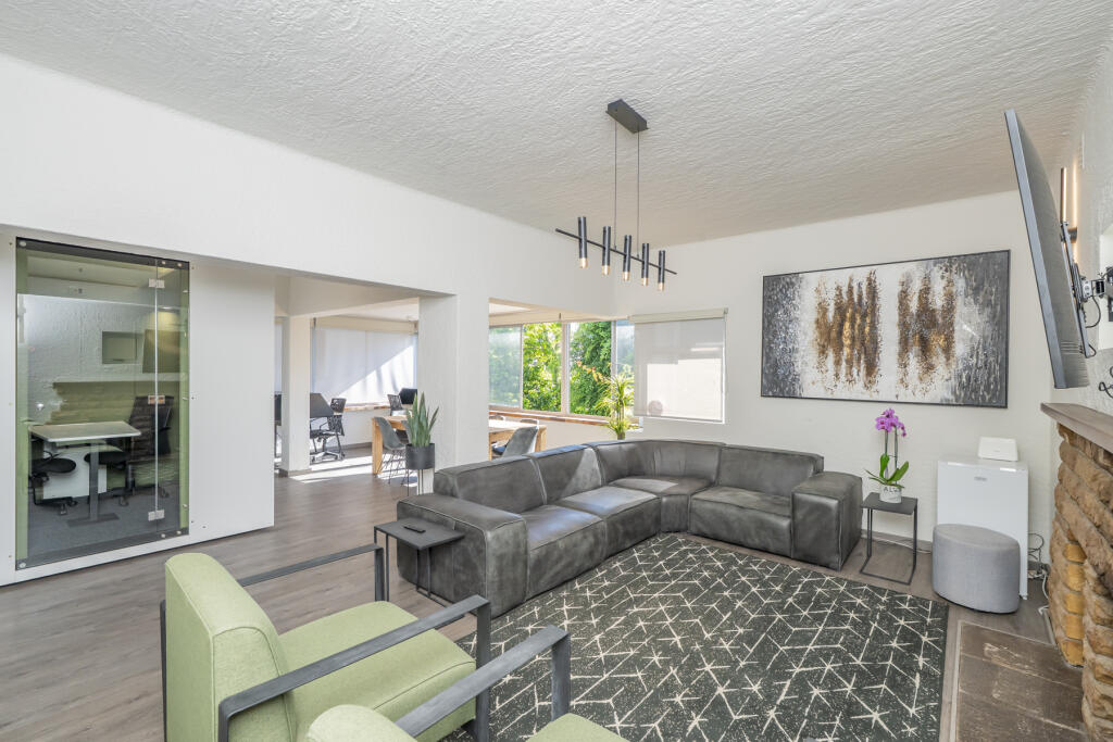 Main image of property: South Africa, Western Cape, Sea Point