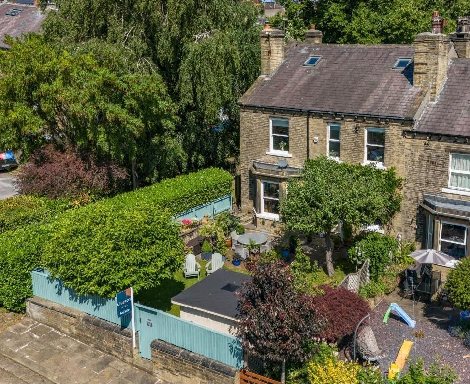 Main image of property: Grandsmere Place, Halifax