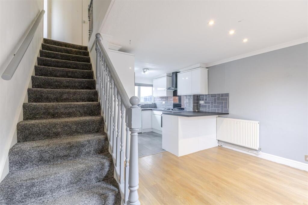 House in London - View 3