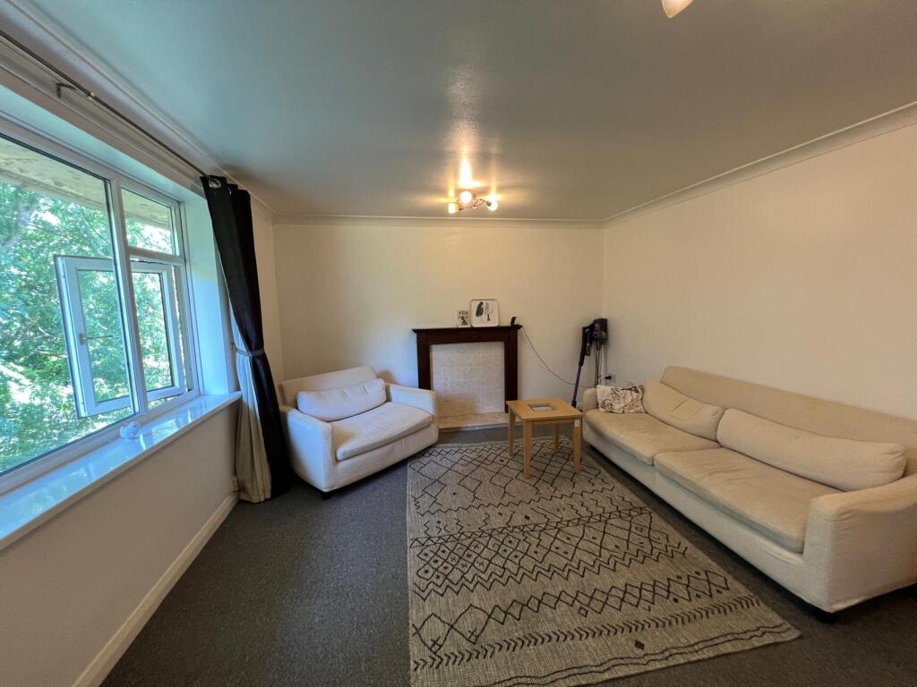 Apartment in Sheffield - View 4