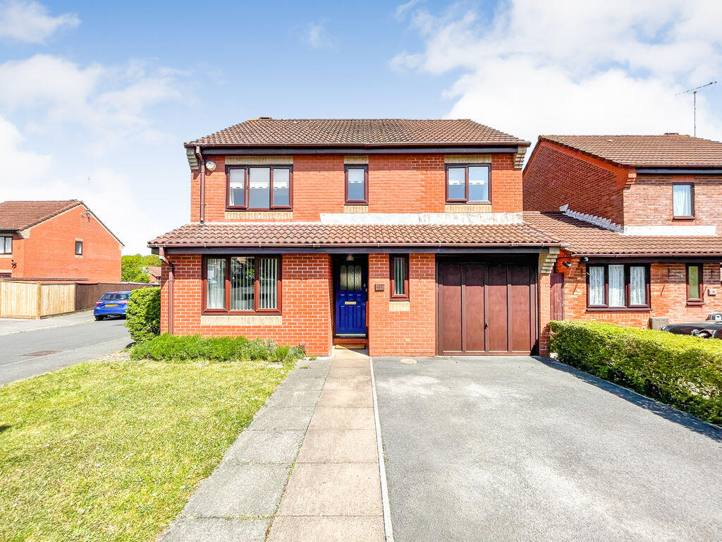 Main image of property: Thistle Road, Hedge End, SO30