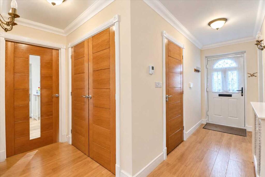 House in Great Clacton - View 5