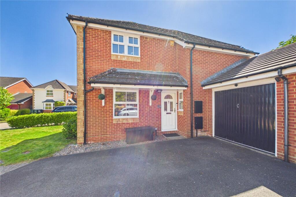 Main image of property: Chatsworth Green, Hatch Warren, Basingstoke, Hampshire, RG22