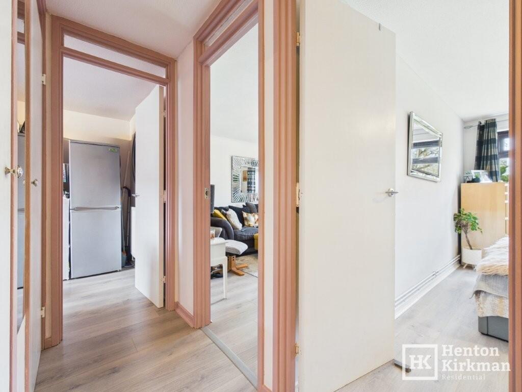 Apartment in Basildon, Queens Park, Billericay - View 5