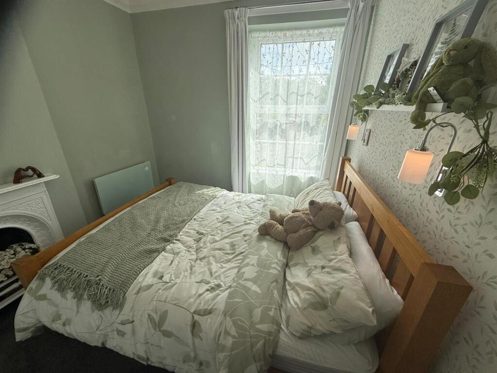 House in Darlington, County Durham - More