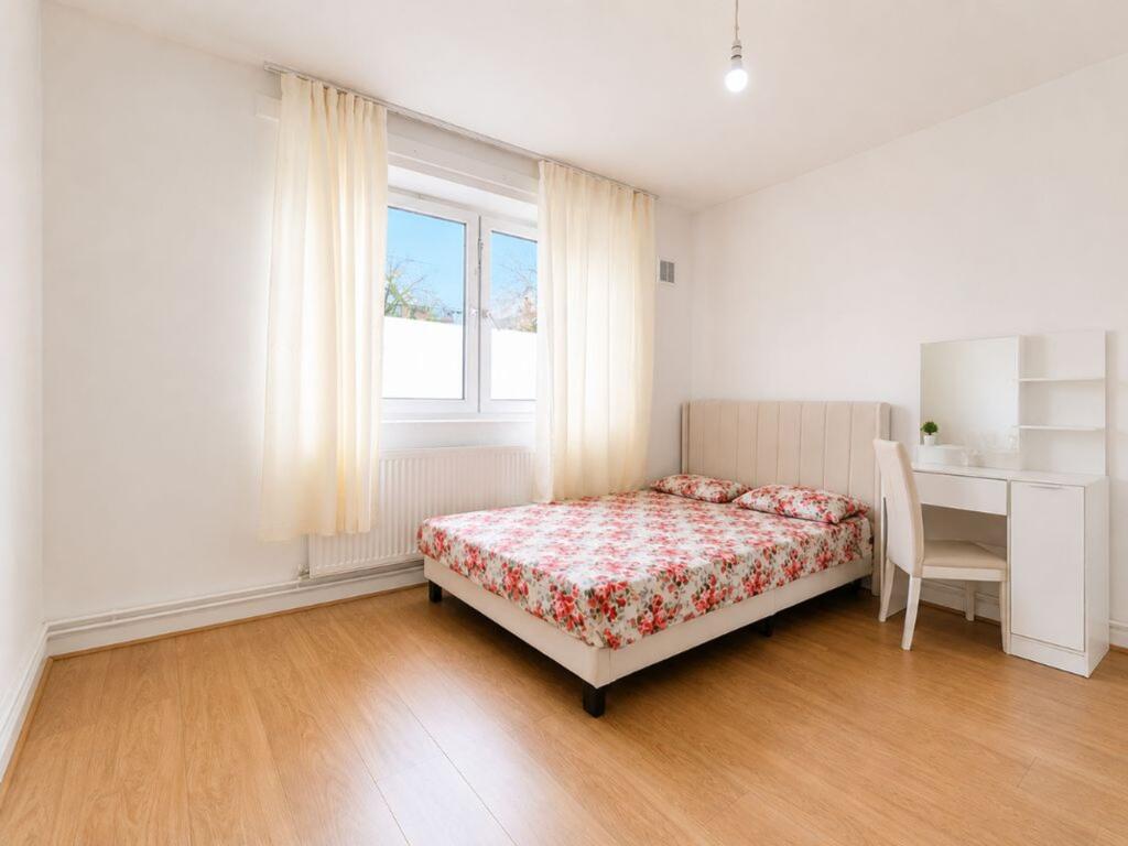 Apartment in London - More