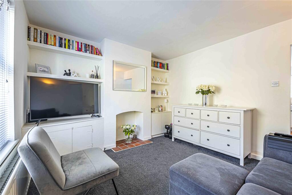 House in Dacorum, Berkhamsted - View 2