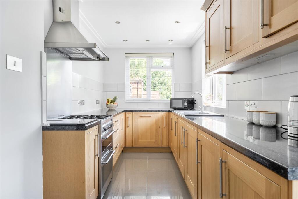 House in Maidstone, Kent - View 4
