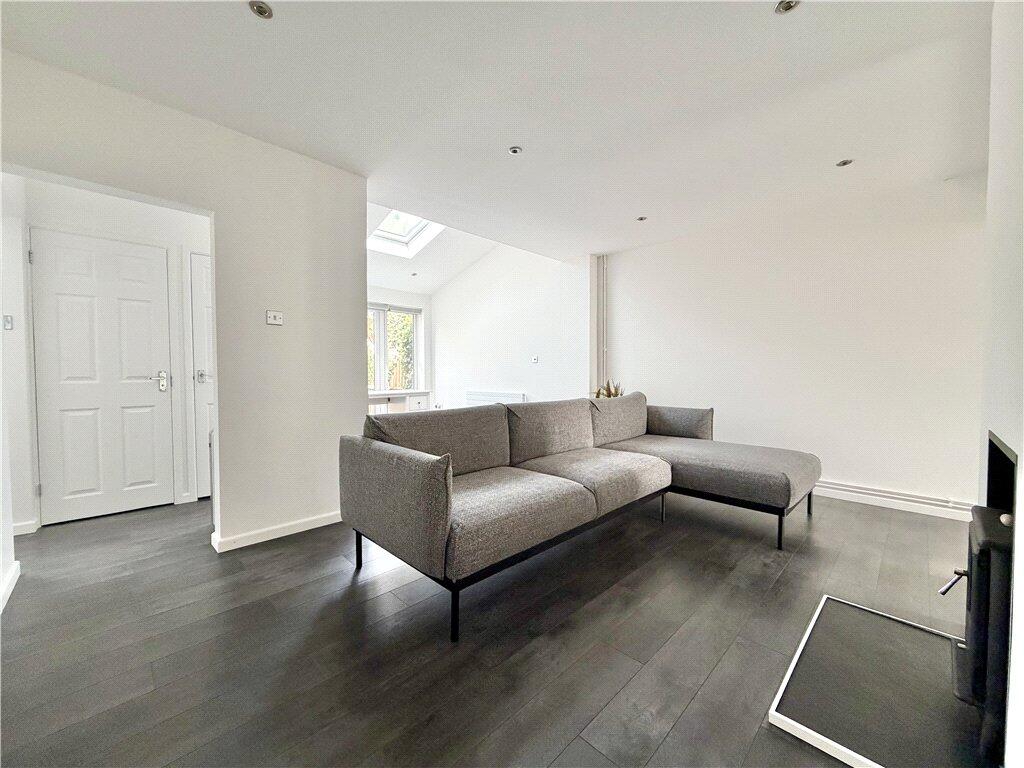 House in Southampton - View 3