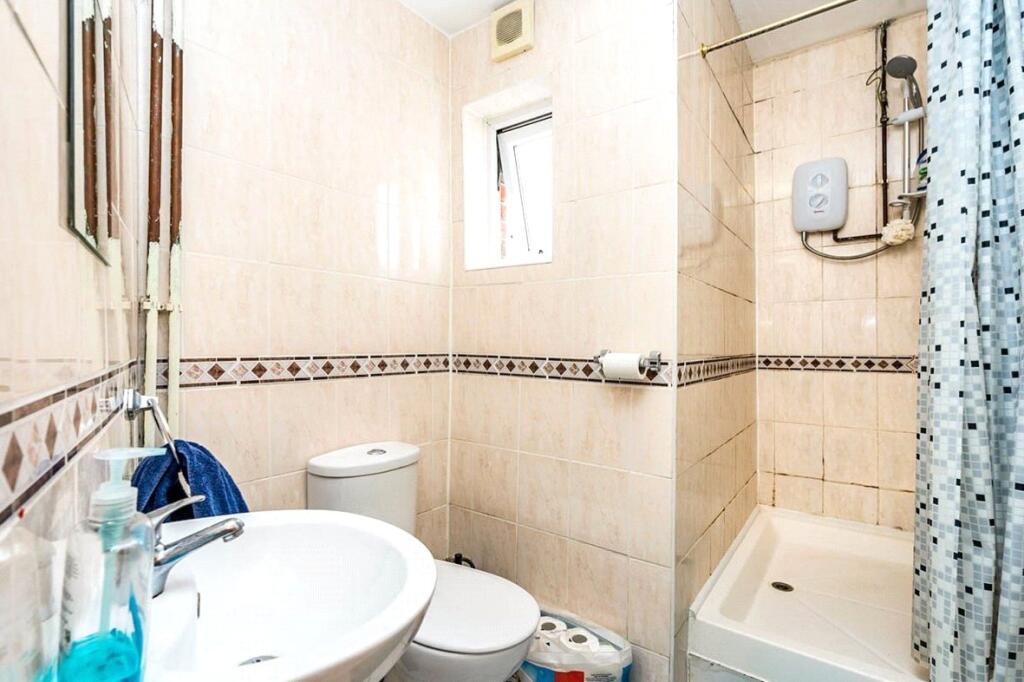Upper Shaftesbury Avenue, Southampton, Hampshire, SO17 - View 5