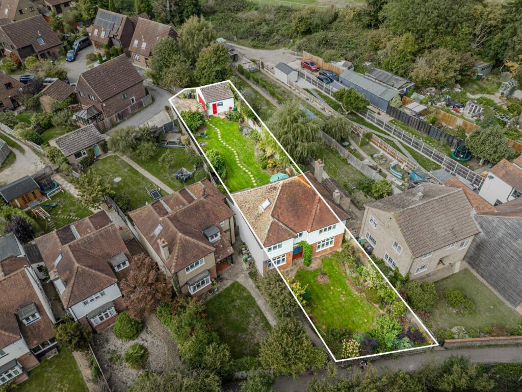 Additional image 2 of Watling Street, Park Street, St. Albans, Hertfordshire, AL2