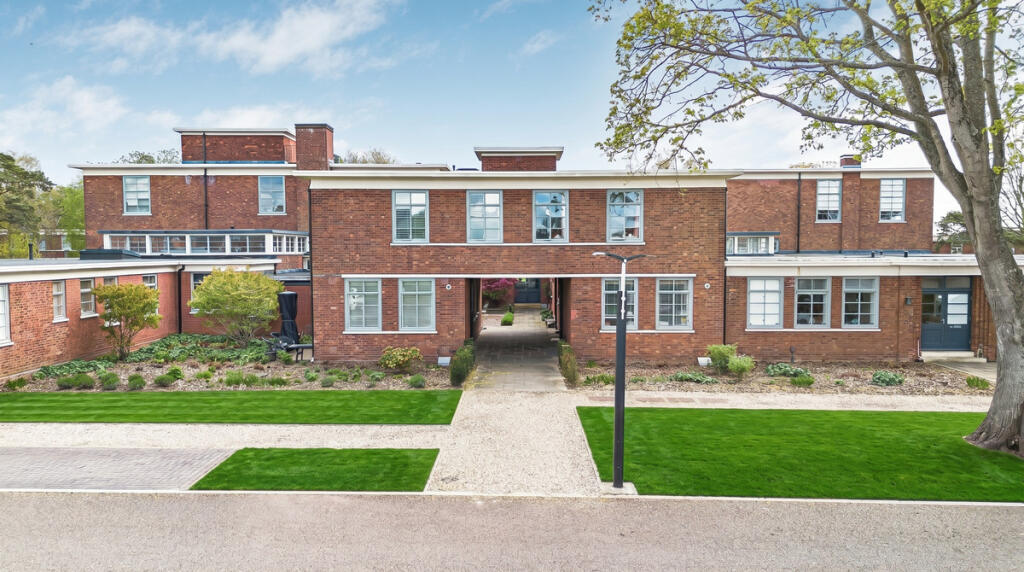 Main image of property: Orchard Square, Caversfield, OX27