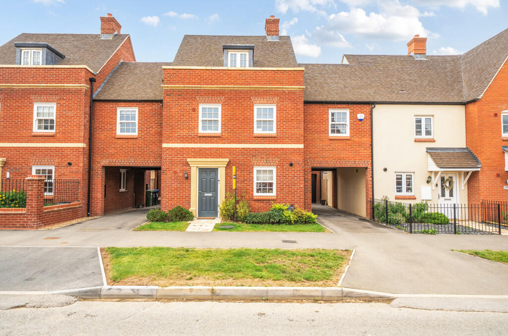 Main image of property: Yeoman Road, Towcester, Northamptonshire, NN12