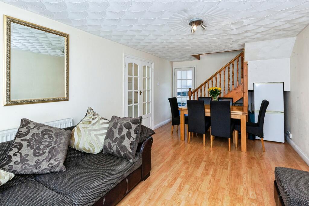 House in Slough - View 3