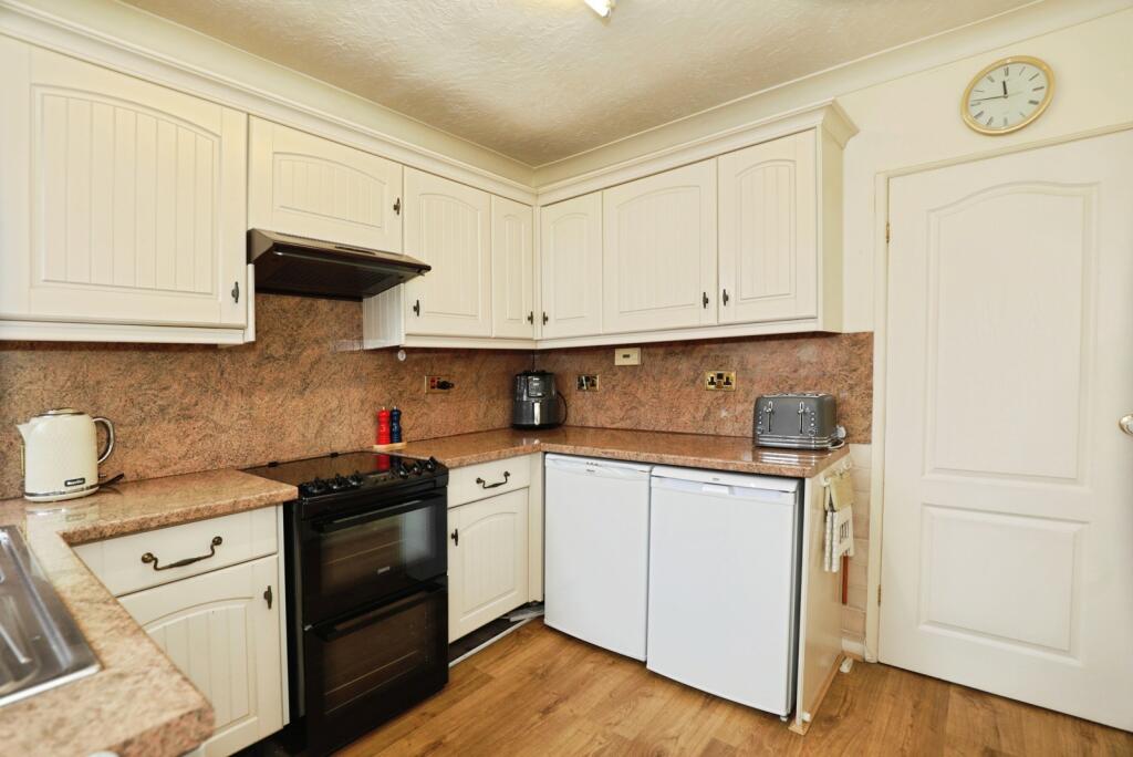 House in Crewe, Cheshire East - View 4
