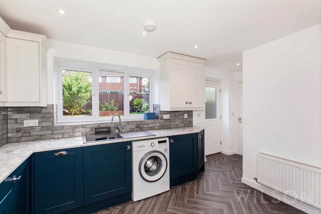 House in Sheffield - View 4