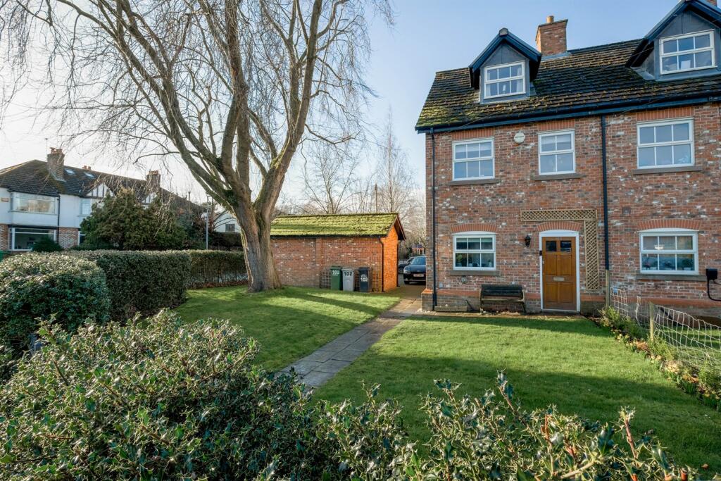 Main image of property: Twinnies Road, Wilmslow