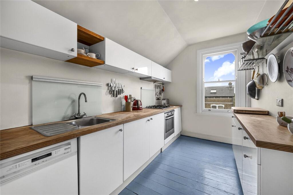 Property photo 8