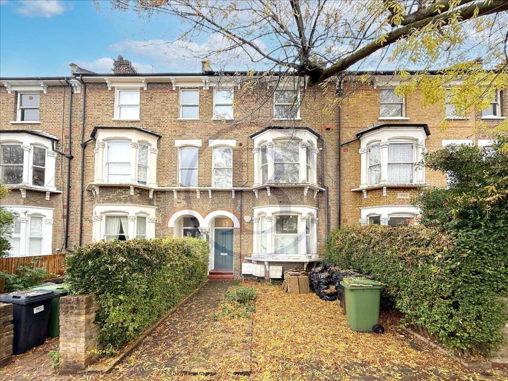 Apartment in London - View 3