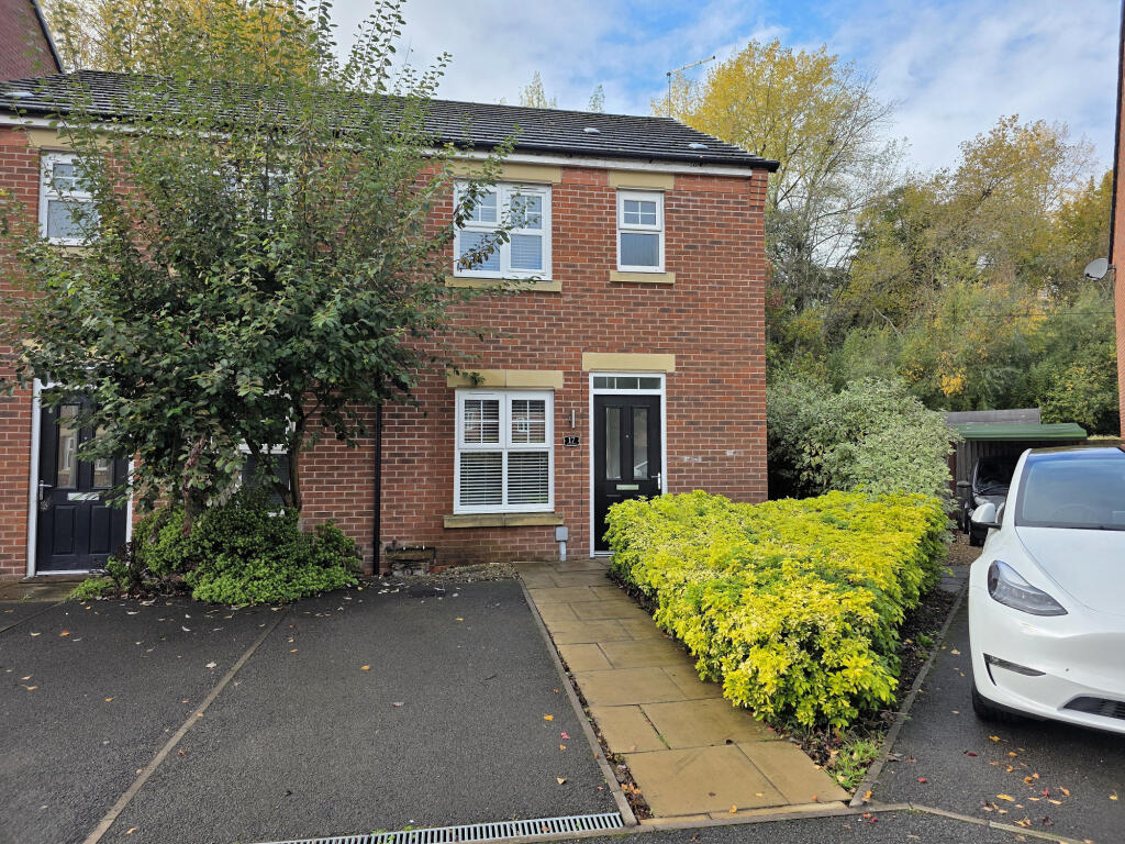 Saner Drive, Winnington, Northwich, Cheshire, CW8 photo 2