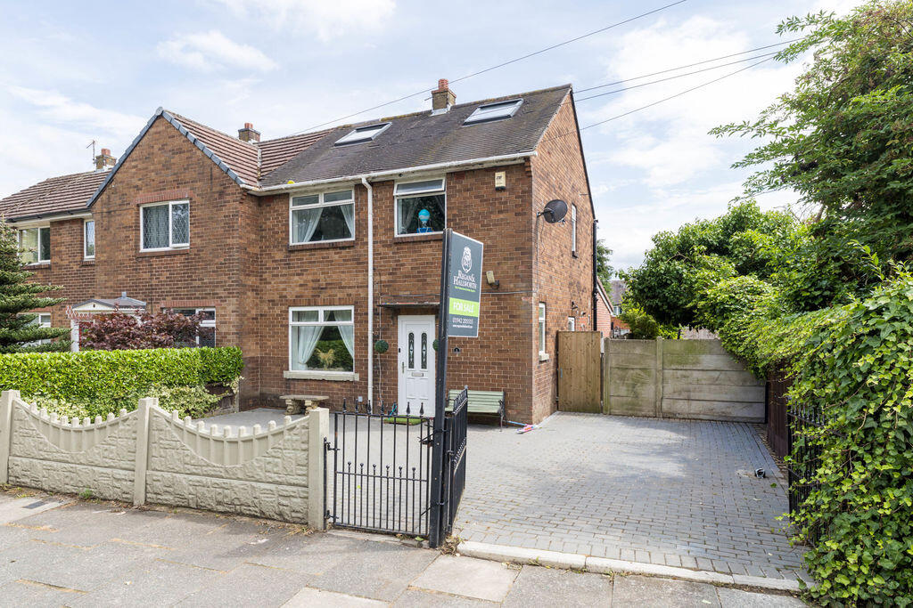 3-bed terraced on Browning Avenue, Wigan, WN3 5LJ, £200,000