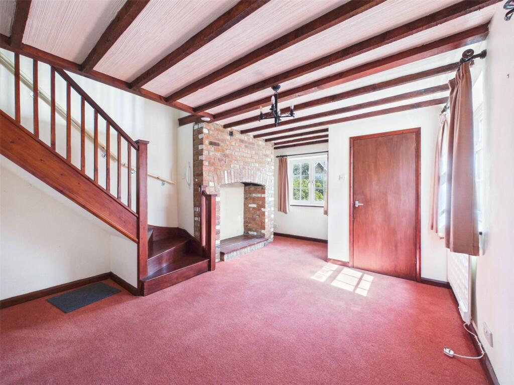 House in Bledlow Ridge, Rout's Green, Bledlow-cum-Saunderton - More