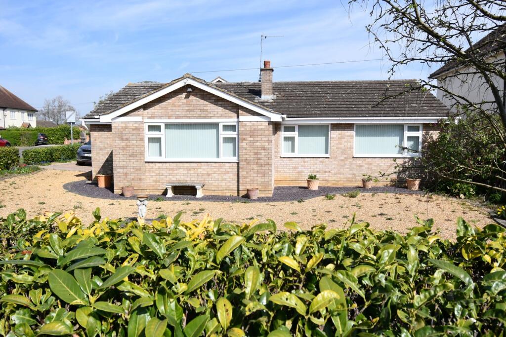 3-bed detached on Home Road, Kempston, Bedford, MK43, £470,000