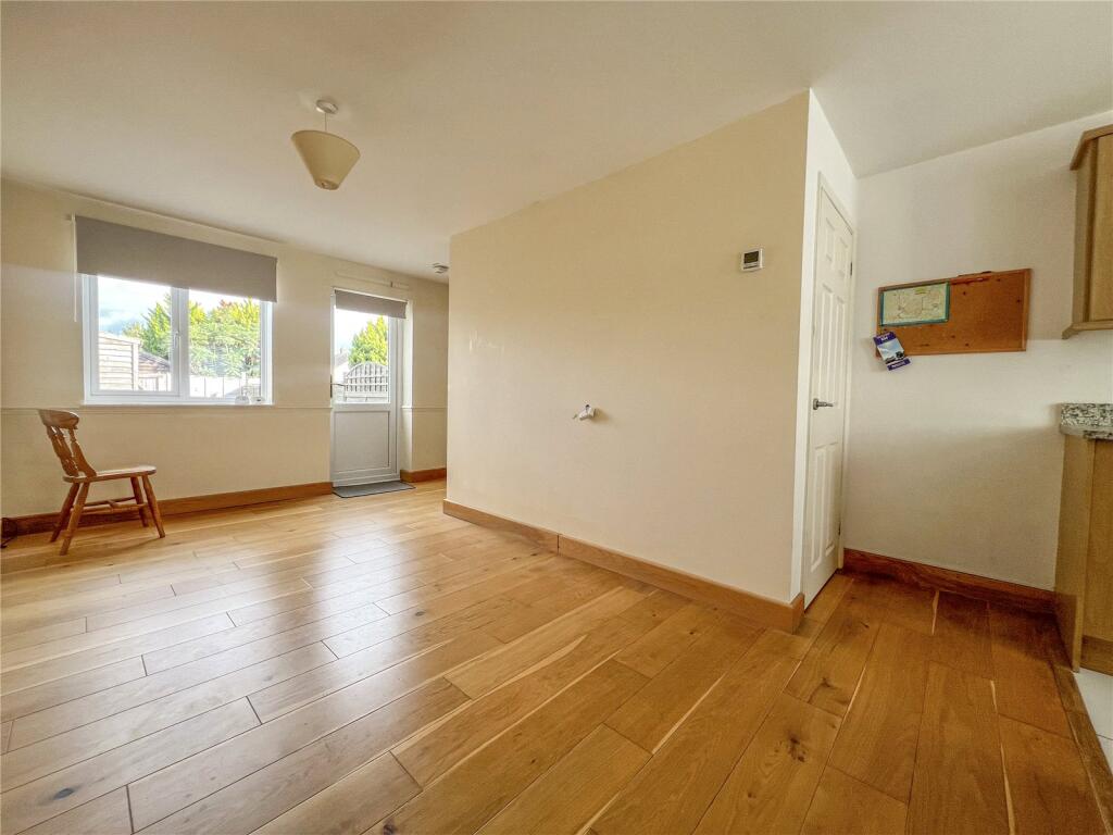 House in Swindon - View 4