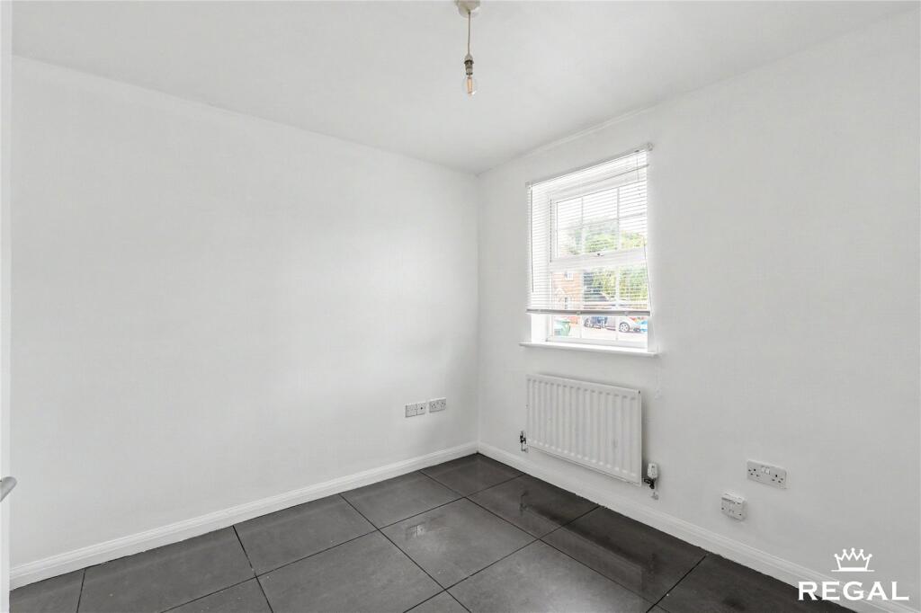 House in Southampton - View 5