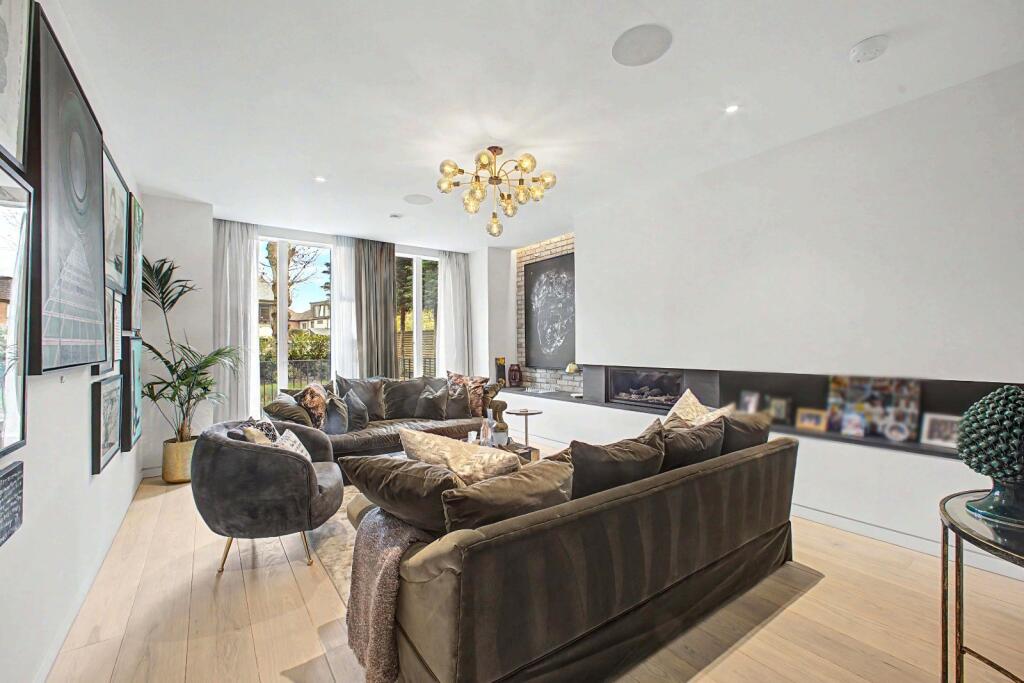 Property photo 9