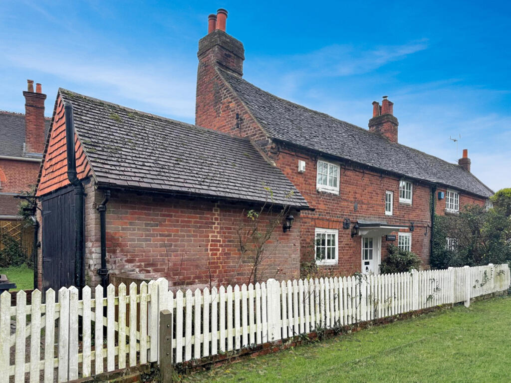 Main image of property: Portsmouth Road, Cobham, KT11