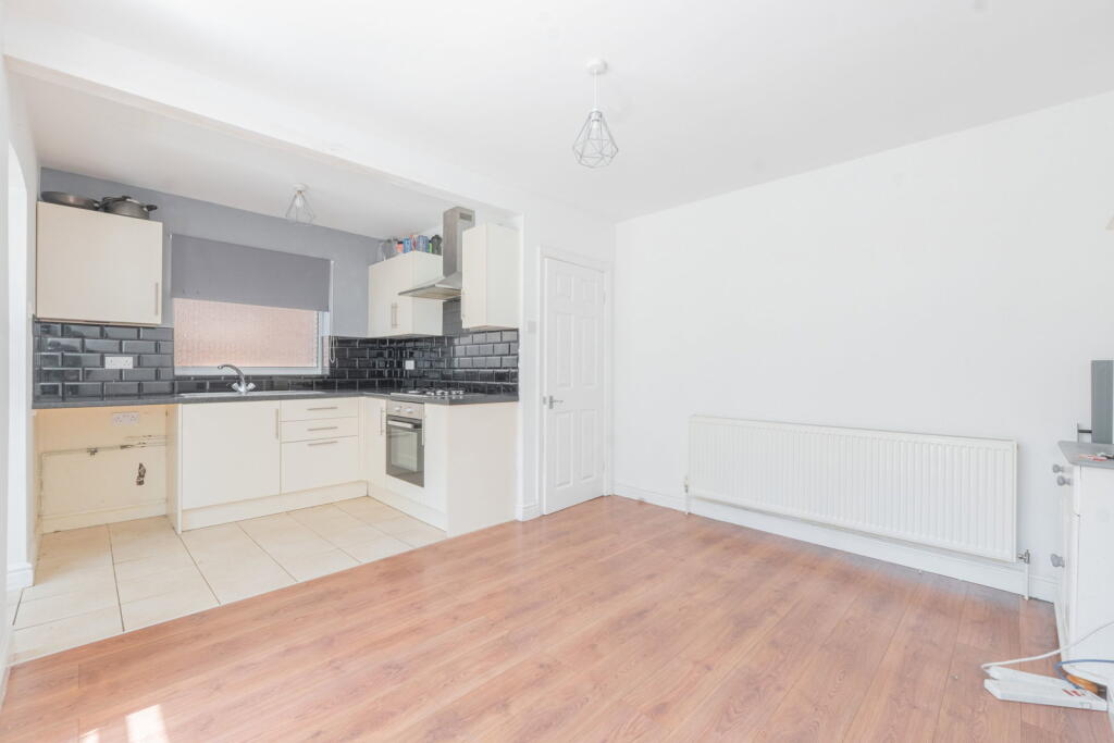 House in Birmingham, West Midlands - View 3