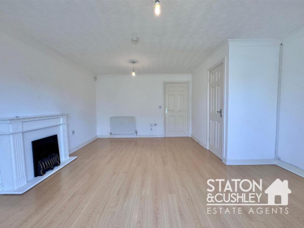 House in Ashfield, Kirkby-in-Ashfield, Sutton-in-Ashfield - View 4